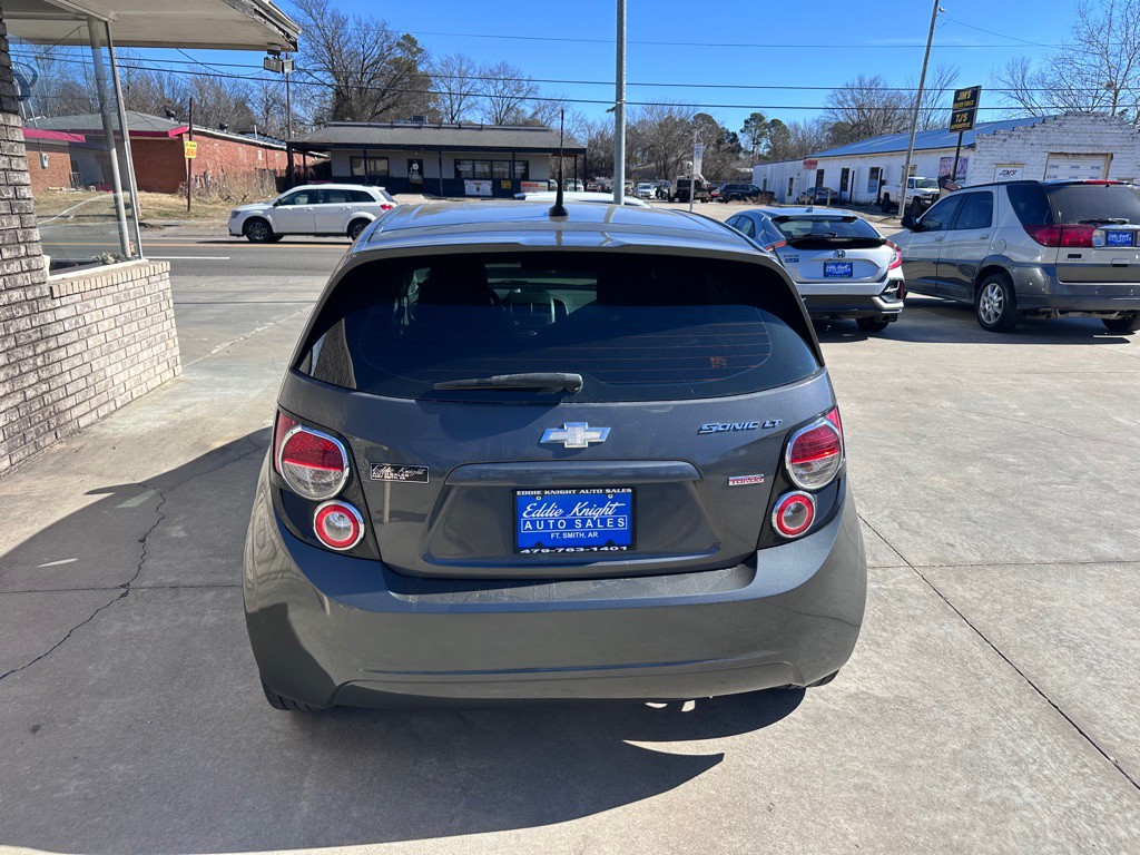 2013 Chevrolet Sonic Image 4