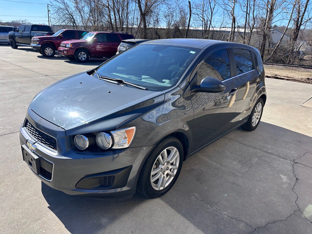 2013 Chevrolet Sonic Image 6