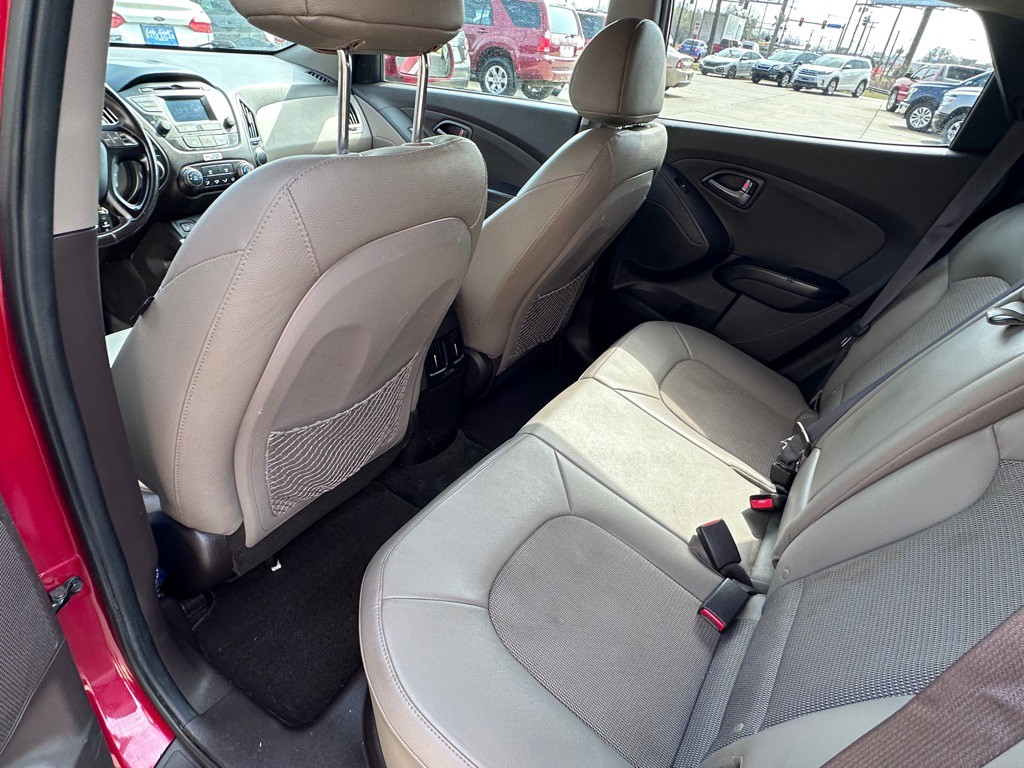 2014 Hyundai Tucson Image 8