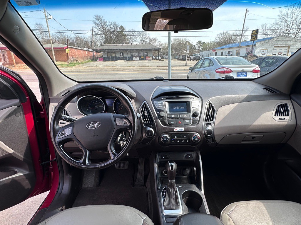 2014 Hyundai Tucson Image 9