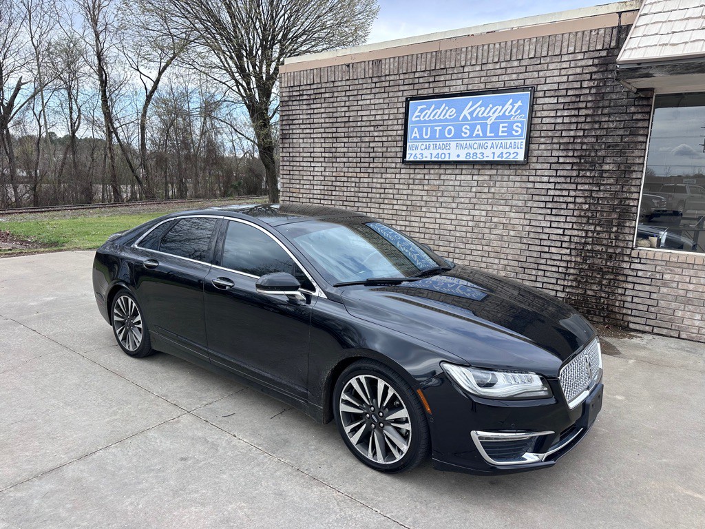 2017 Lincoln MKZ Image 1