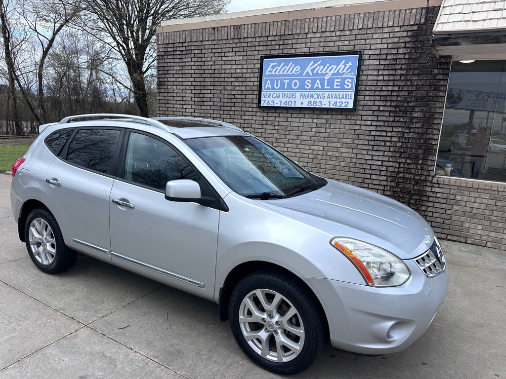 2011 Nissan Rogue Image 1