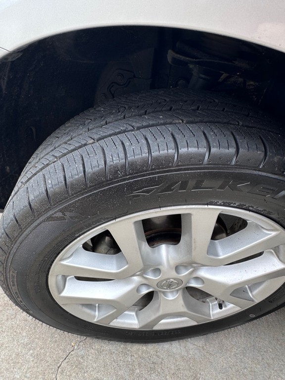 2011 Nissan Rogue Image 9