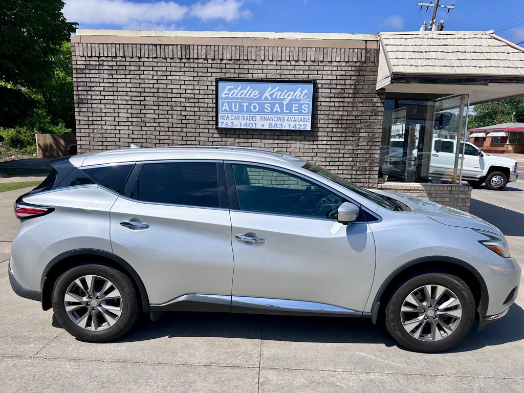 2015 Nissan Murano Image 2