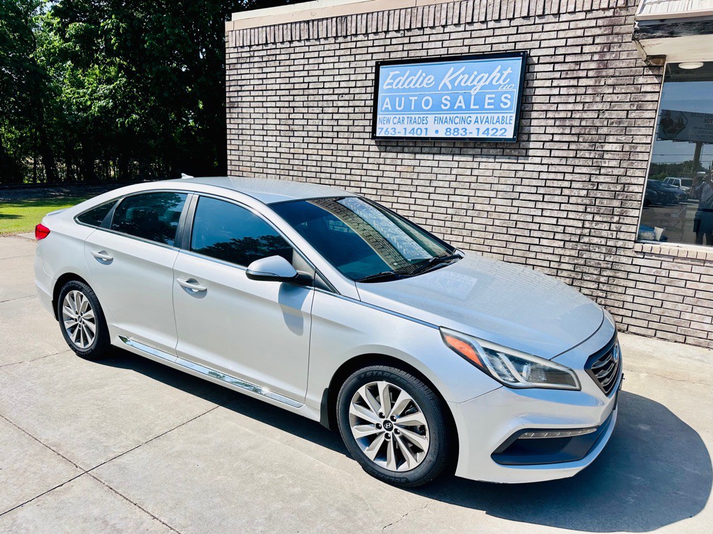 2015 Hyundai Sonata Image 1