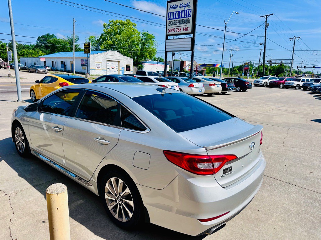 2015 Hyundai Sonata Image 5