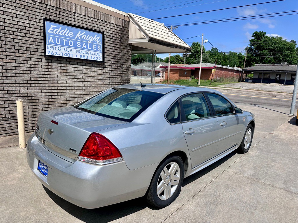 2010 Chevrolet Impala Image 3