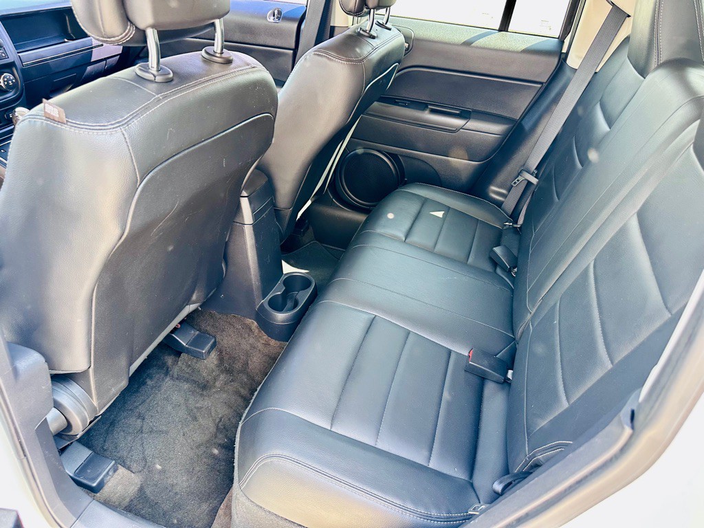2016 Jeep Patriot Image 8