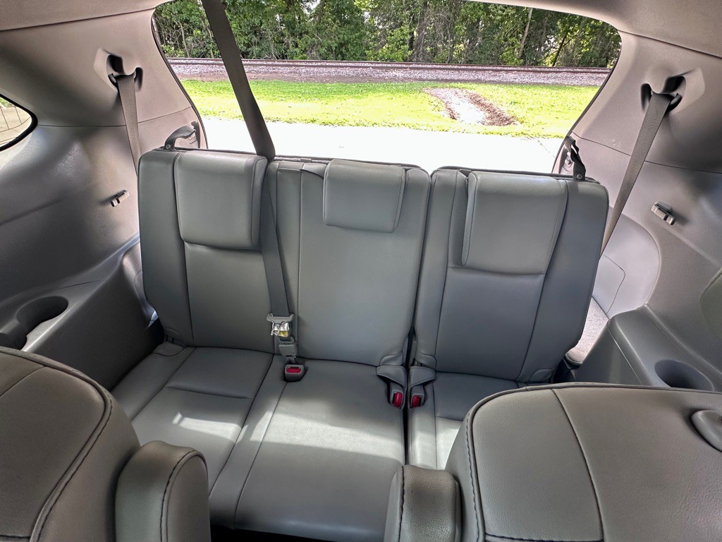 2019 Toyota Highlander Image 10