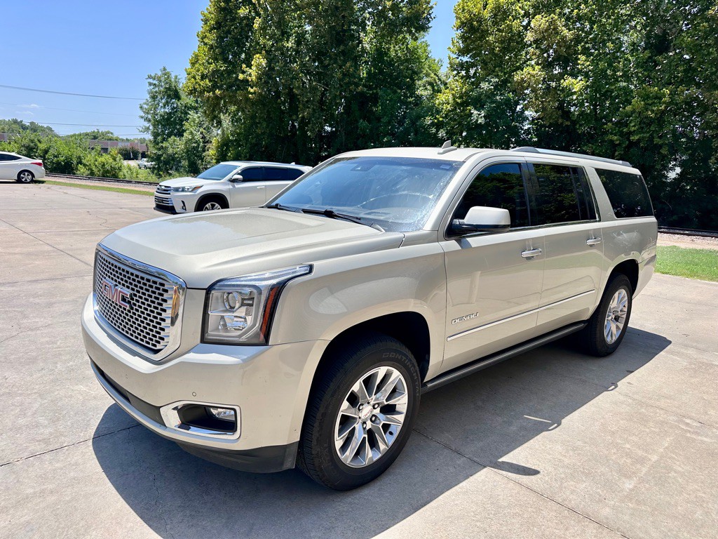 2016 GMC Yukon Image 6