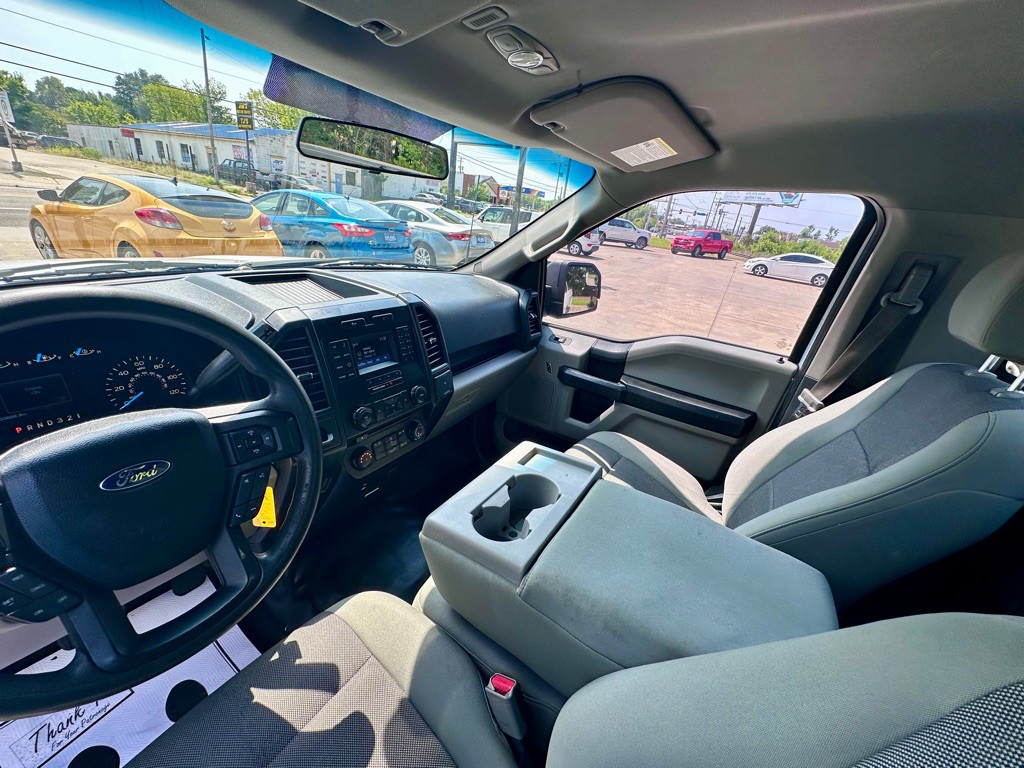 2016 Ford F-150 Image 9