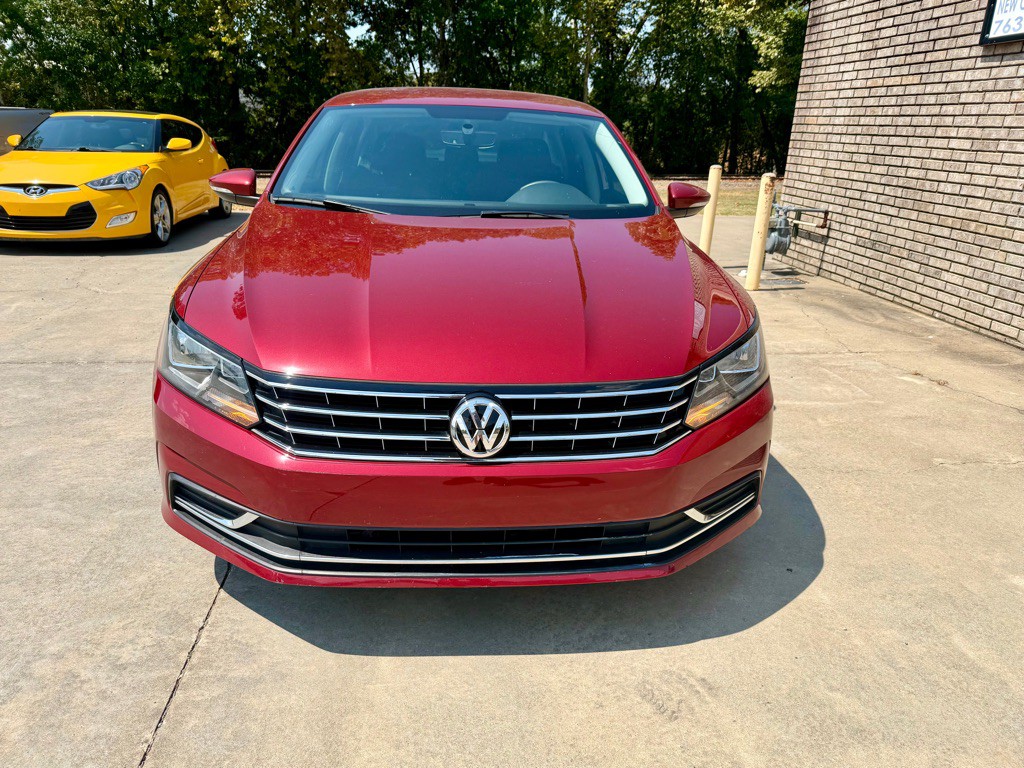 2017 Volkswagen Passat Image 8