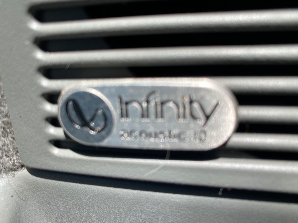 1999 Plymouth Grand Voyager Image 18
