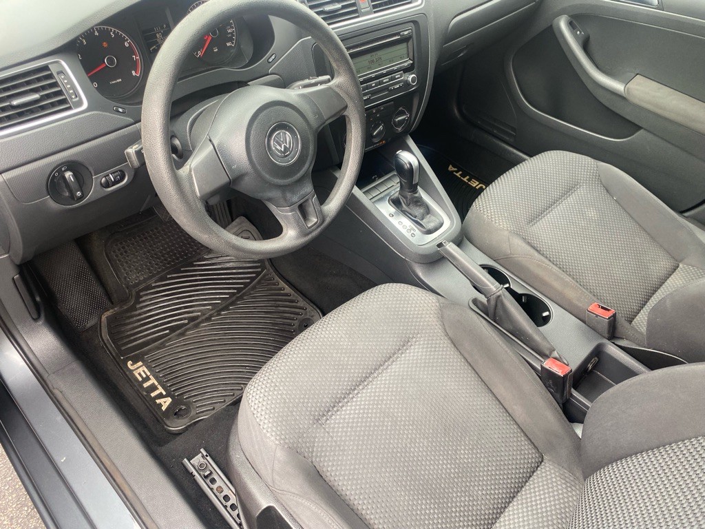 2011 Volkswagen Jetta Image 7