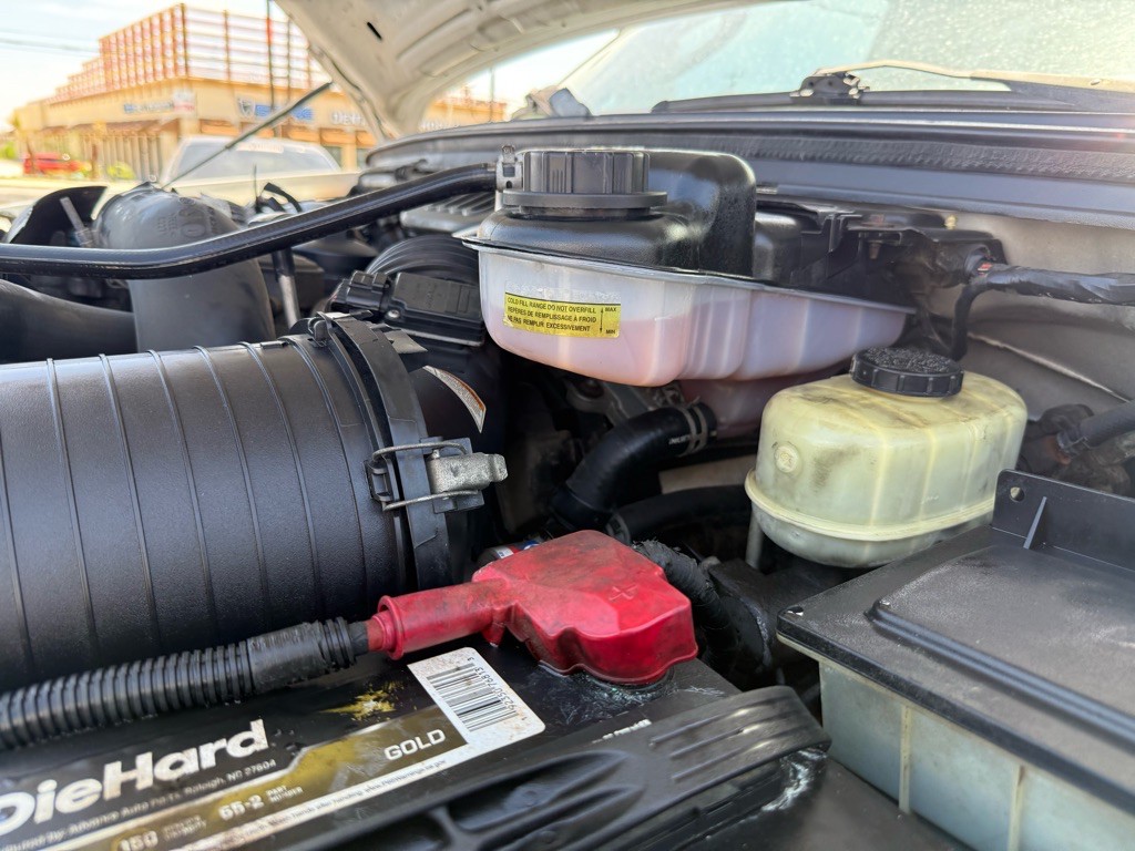 2004 Ford F-350 Image 13