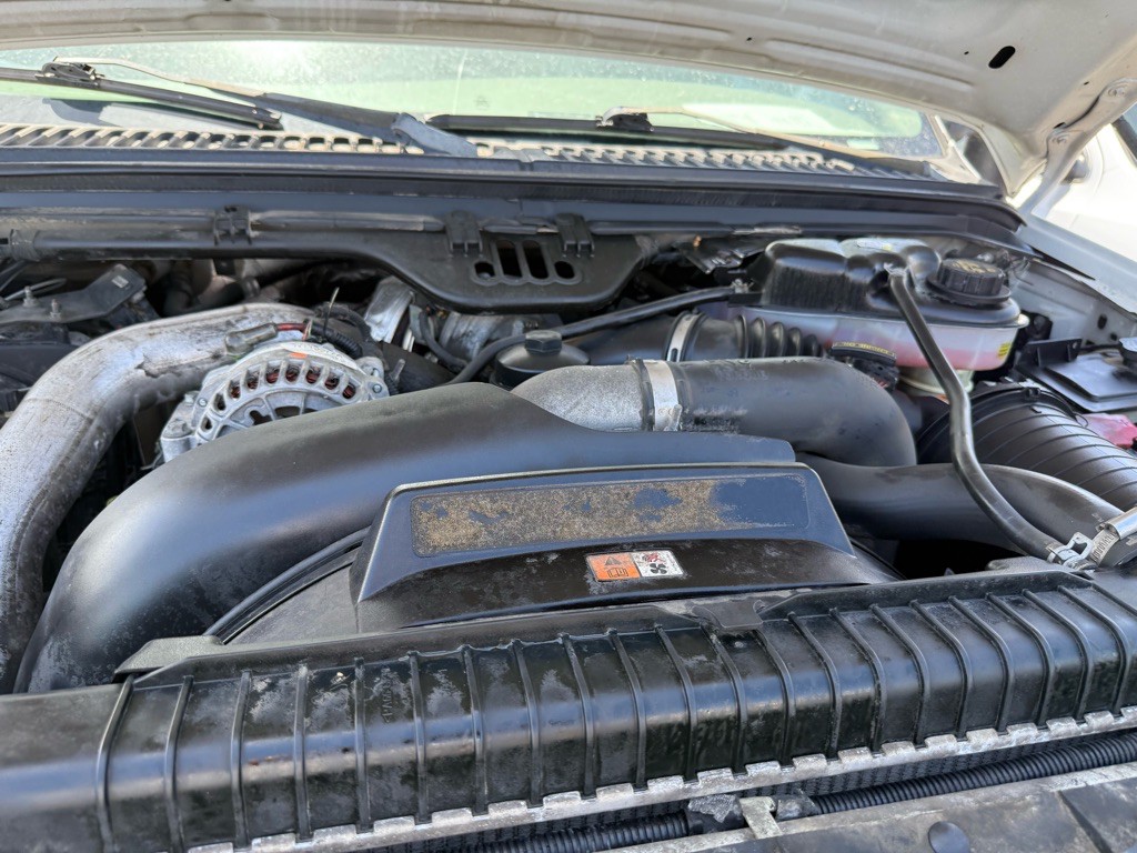 2004 Ford F-350 Image 20