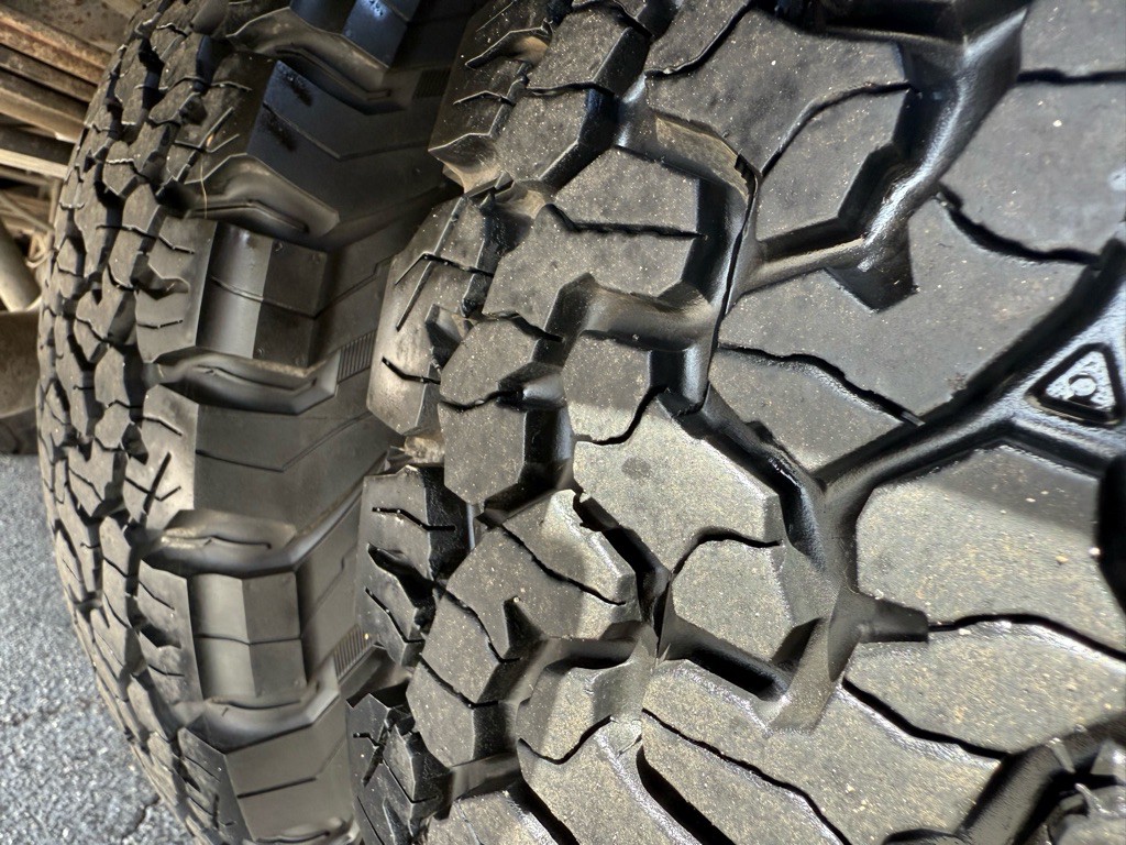 2004 Ford F-350 Image 32