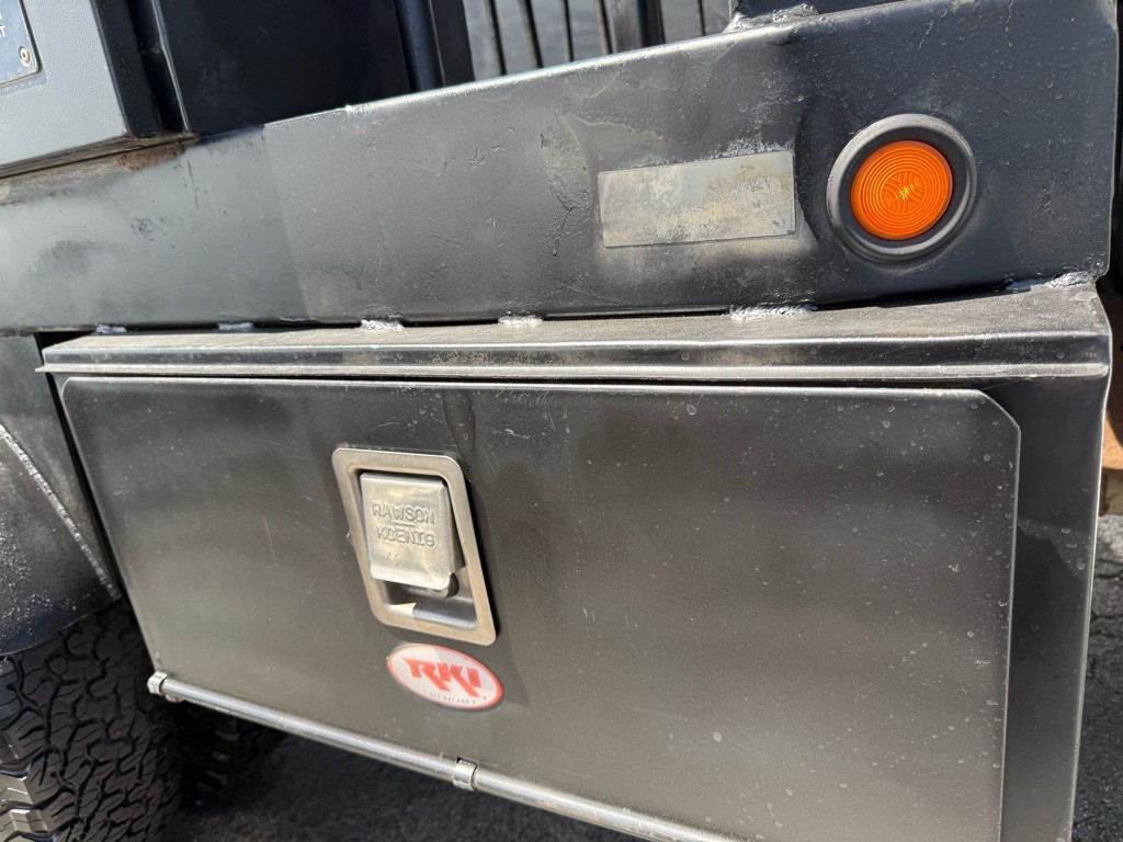 2004 Ford F-350 Image 39