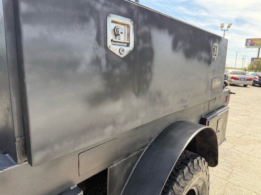 2004 Ford F-350 Image 45