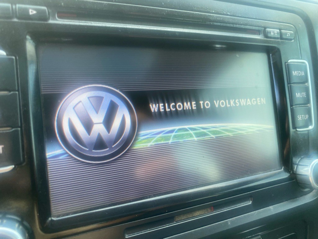 2011 Volkswagen Golf Image 18