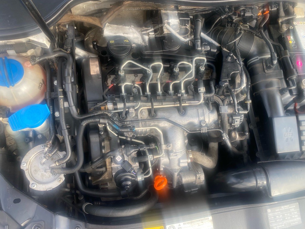 2011 Volkswagen Golf Image 34