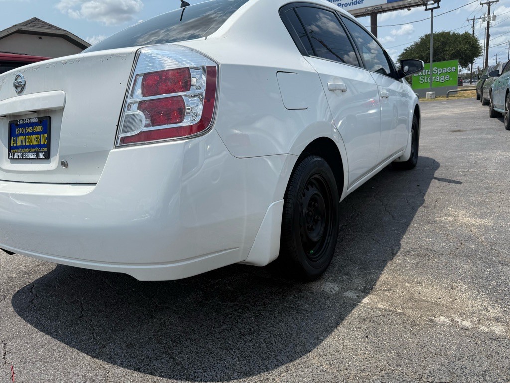 2008 Nissan Sentra Image 4