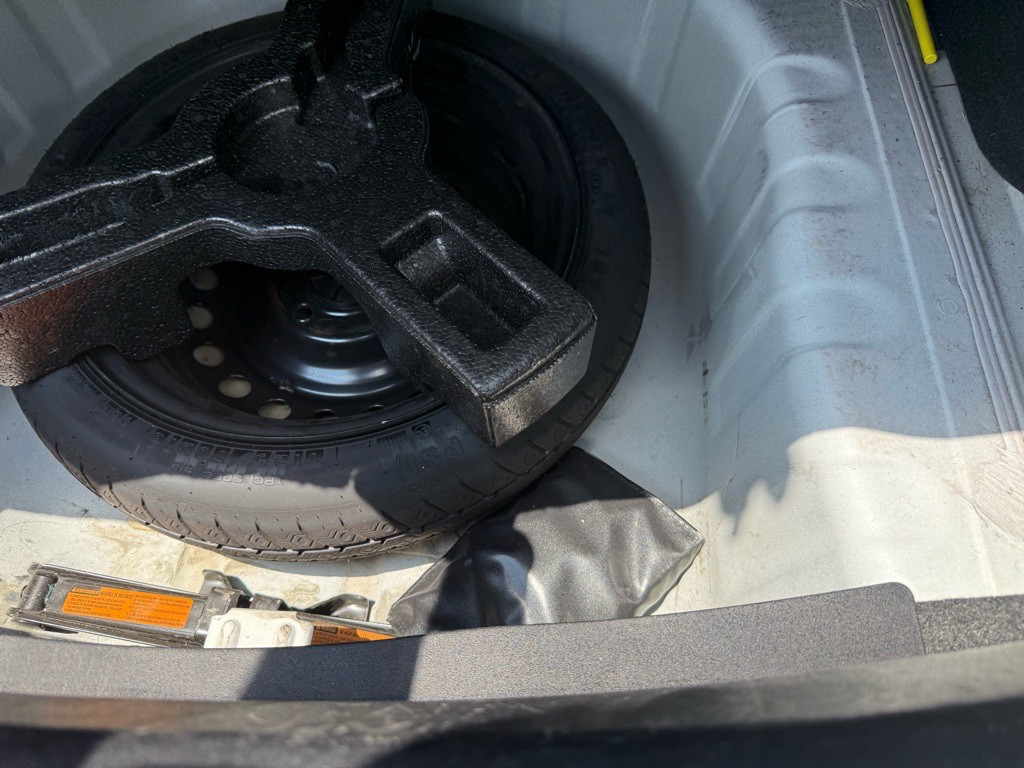 2008 Nissan Sentra Image 11
