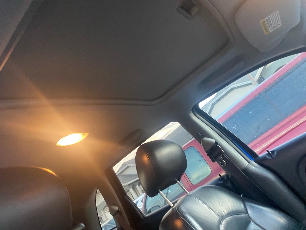 2003 Chrysler PT Cruiser Image 31
