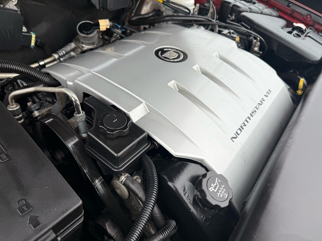 2004 Cadillac Seville Image 40