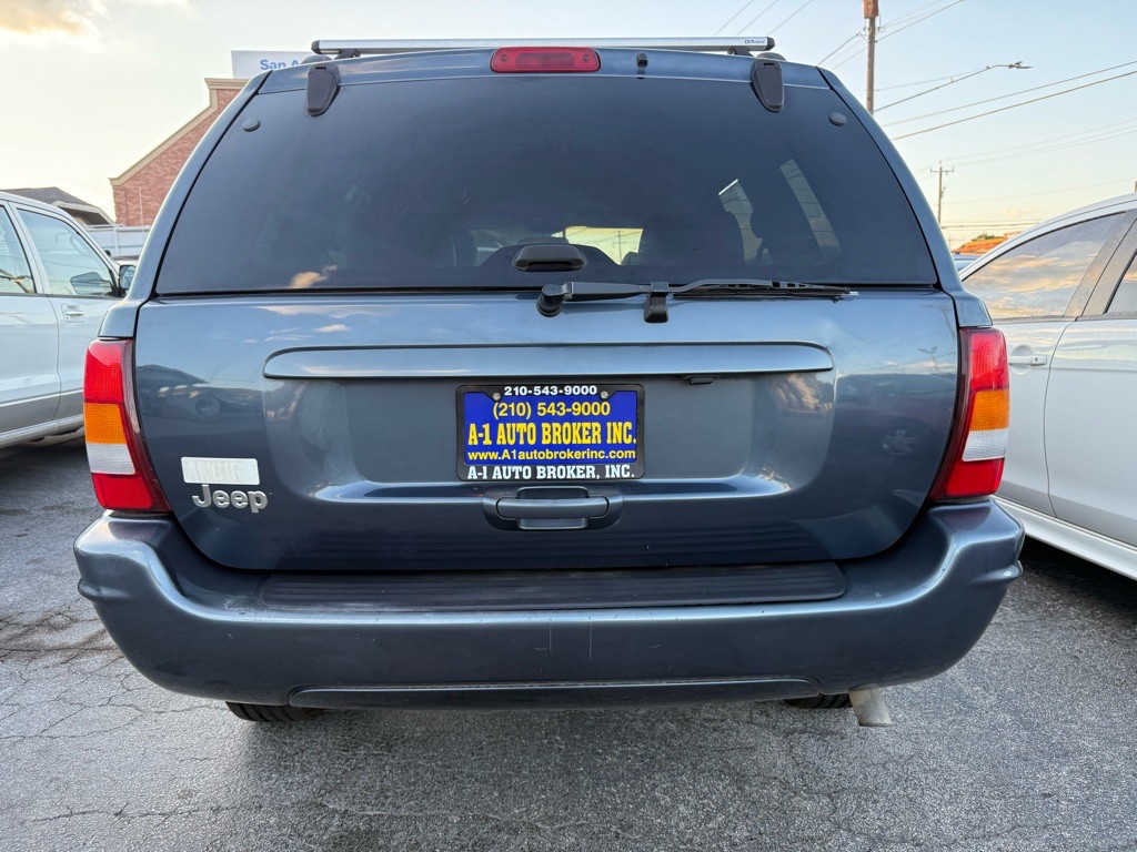 2002 Jeep Grand Cherokee Image 3