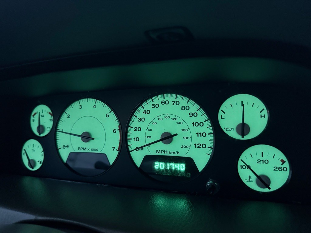 2002 Jeep Grand Cherokee Image 40