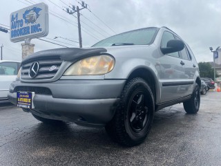 Image for 1999 Mercedes-Benz M-Class ML 320 ID: 6551876