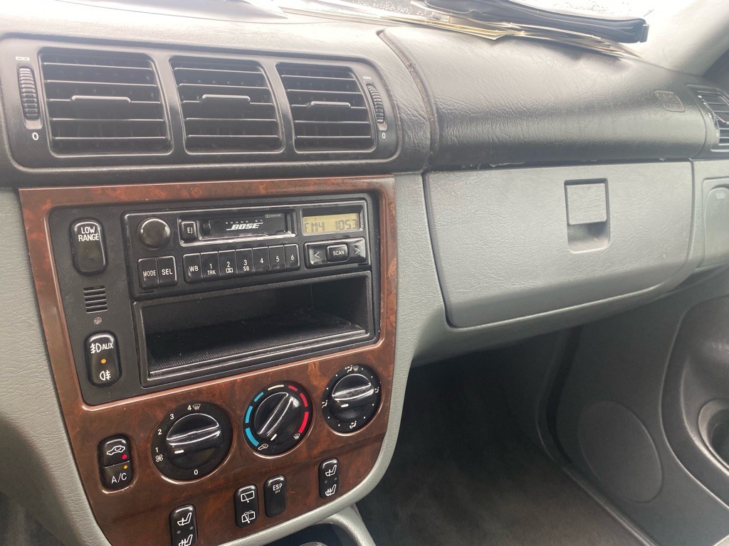 1999 Mercedes-Benz M-Class Image 17