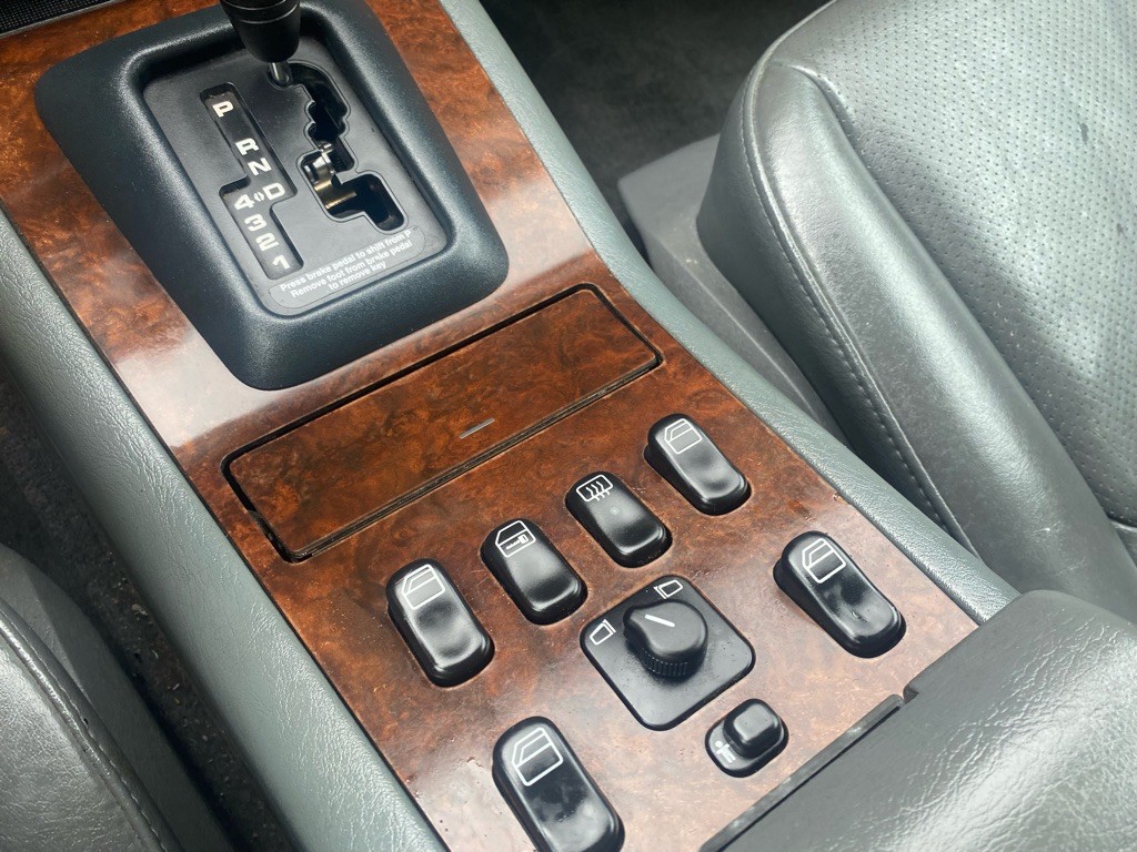 1999 Mercedes-Benz M-Class Image 21