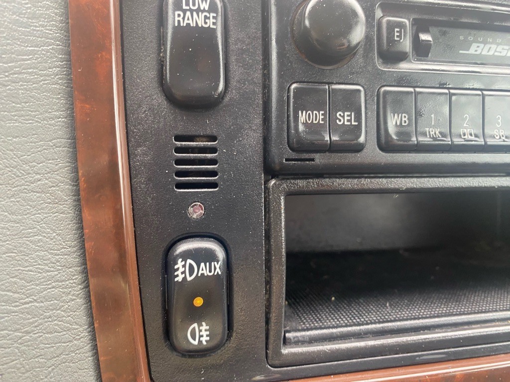 1999 Mercedes-Benz M-Class Image 22