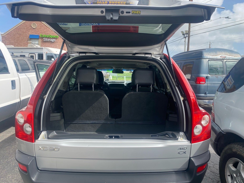 2006 Volvo XC90 Image 10