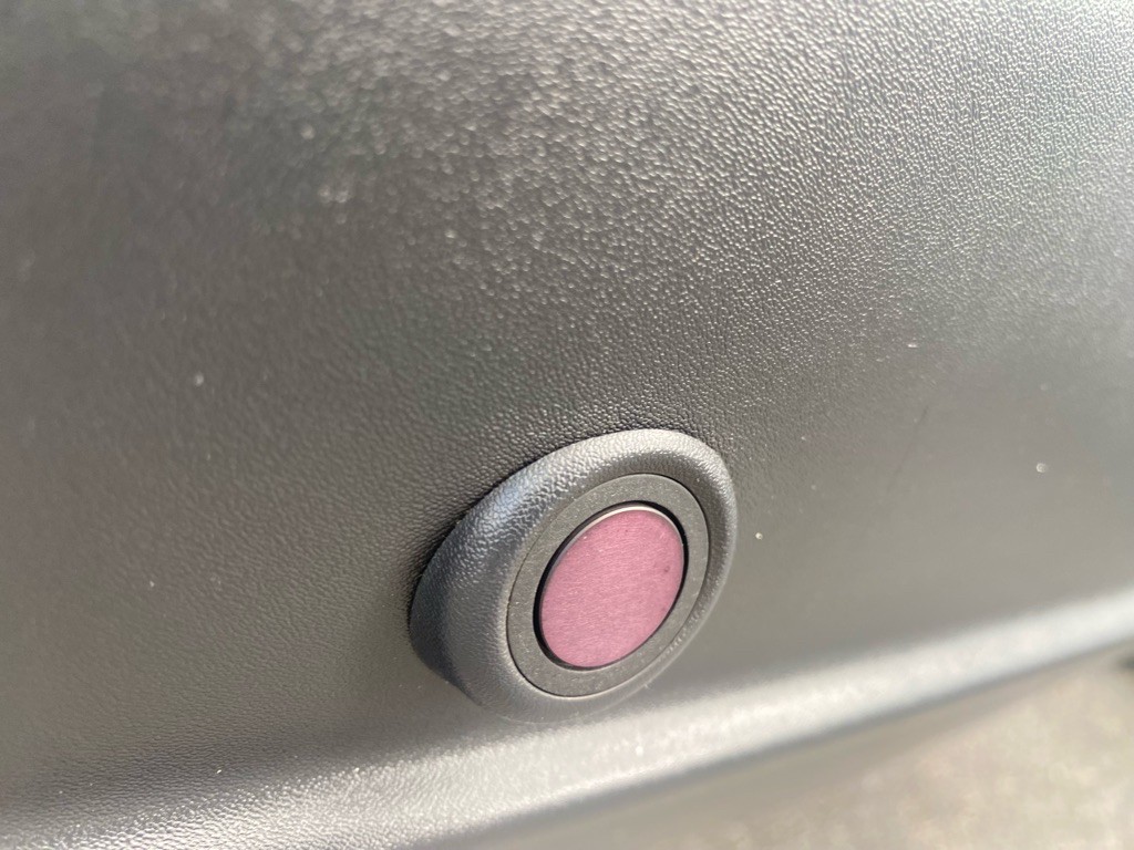 2006 Volvo XC90 Image 30