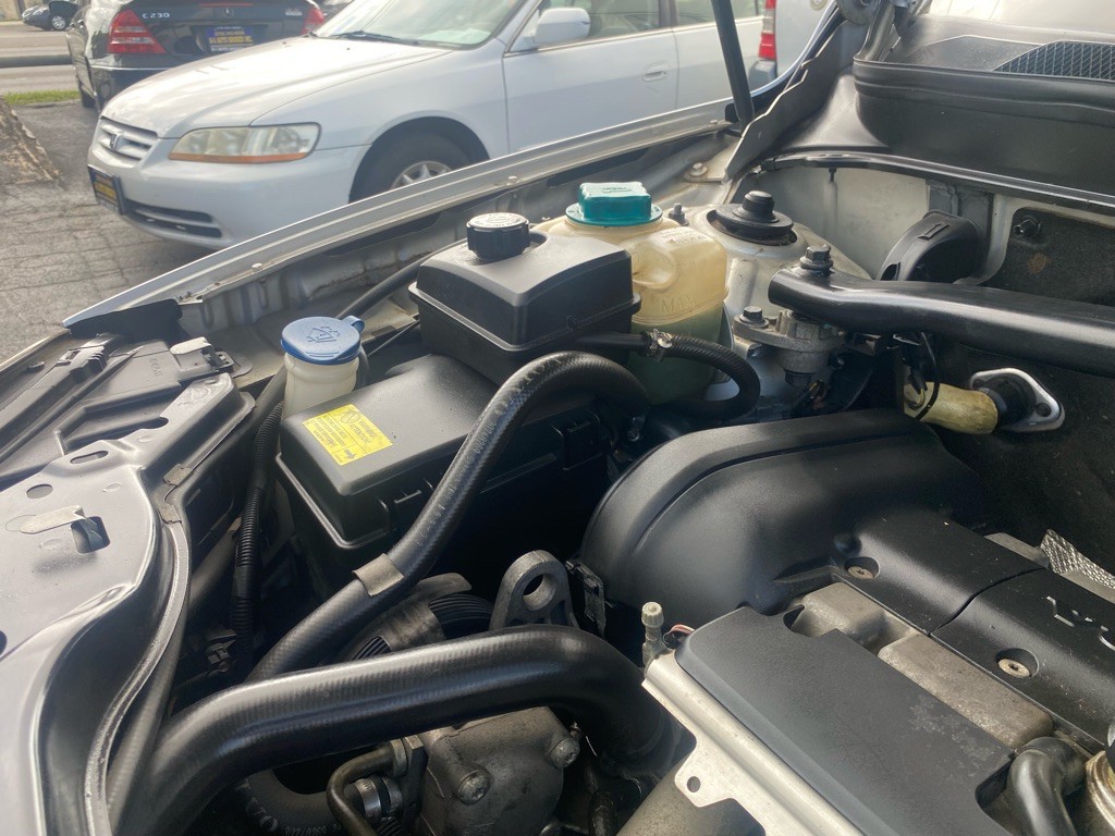 2006 Volvo XC90 Image 40