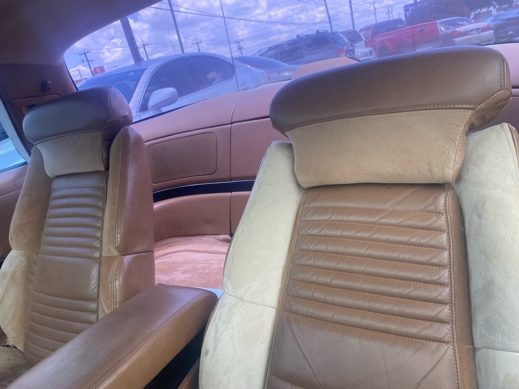 1988 Buick Reatta Image 33