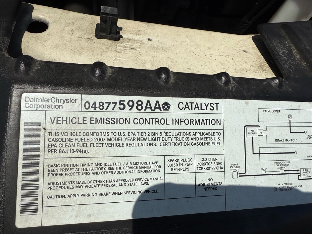 2007 Dodge Ram Van Image 9