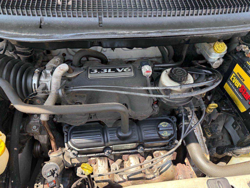 2007 Dodge Ram Van Image 10