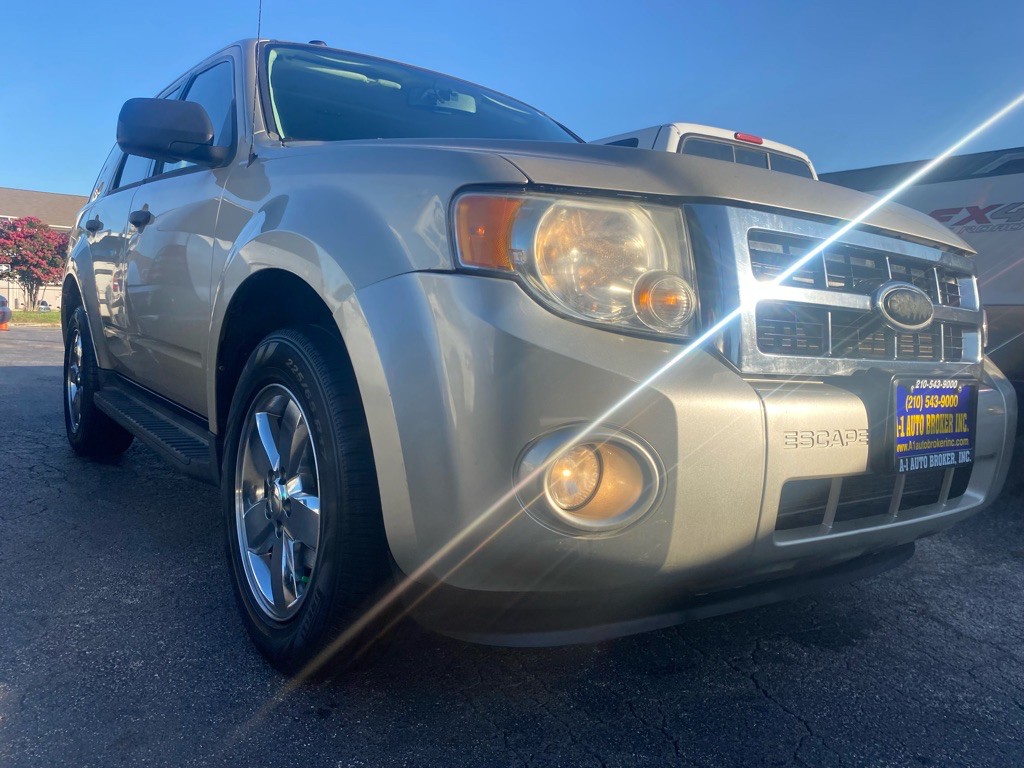 2010 Ford Escape Image 5
