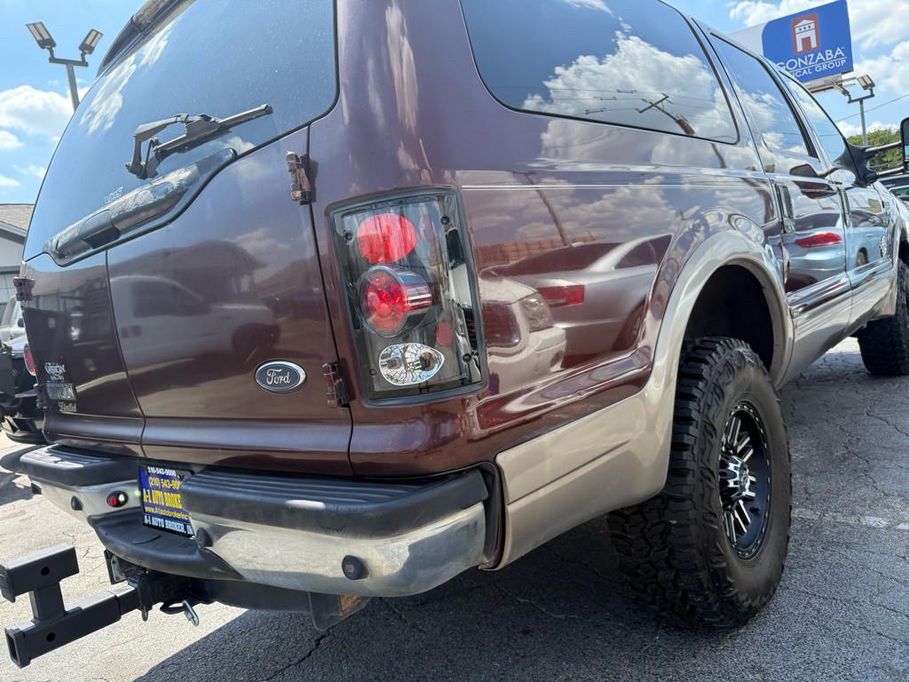 2001 Ford Excursion Image 4