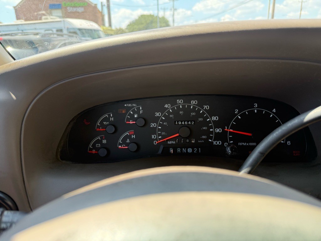 2001 Ford Excursion Image 35