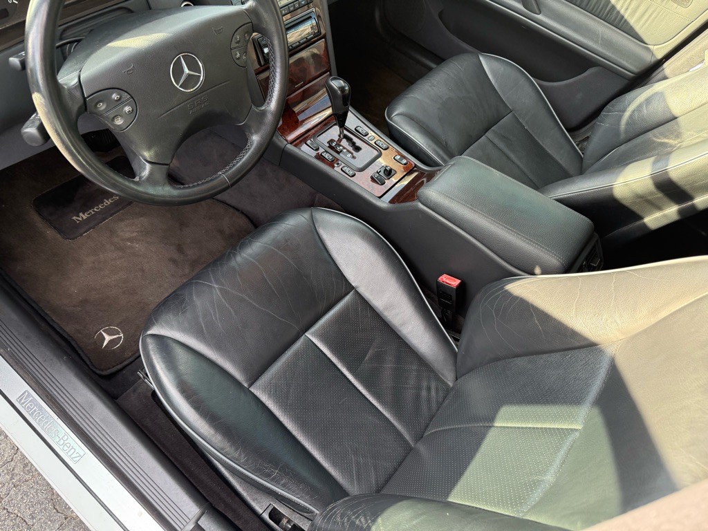 2001 Mercedes-Benz E-Class Image 26