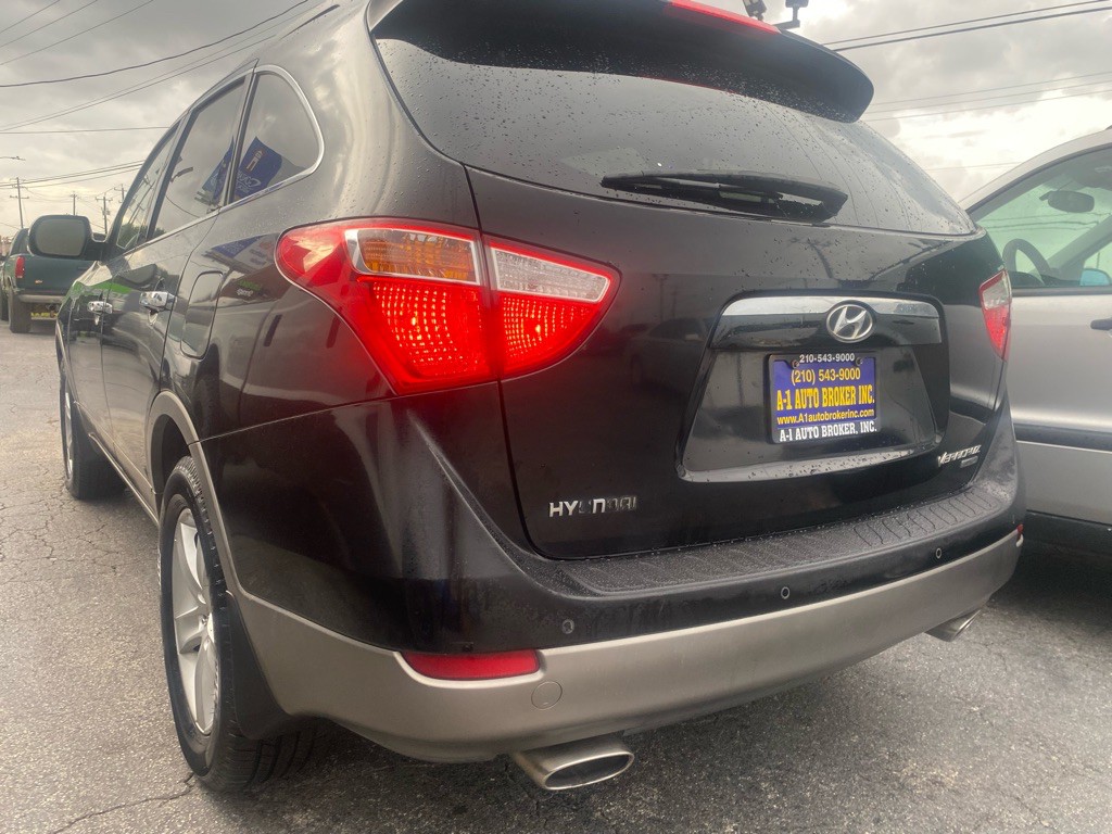 2011 Hyundai Veracruz Image 2