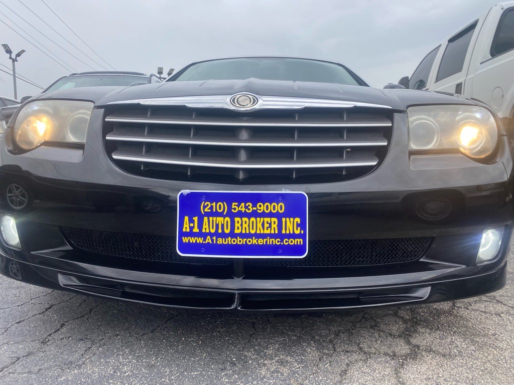 2005 Chrysler Crossfire Image 6