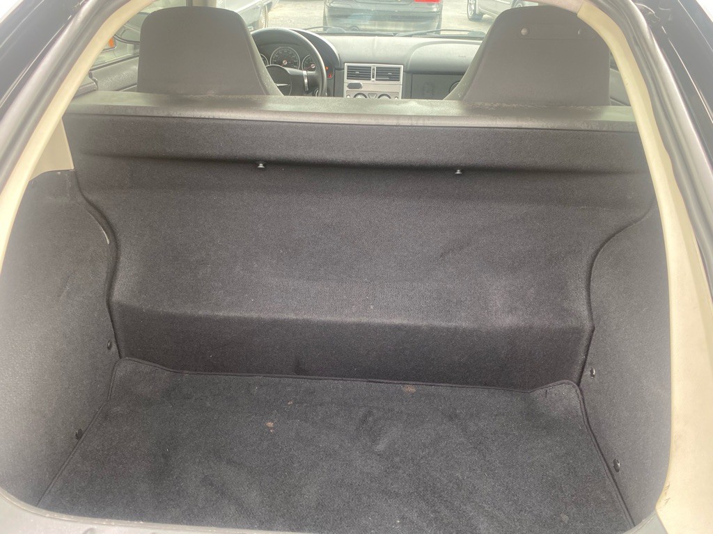 2005 Chrysler Crossfire Image 11
