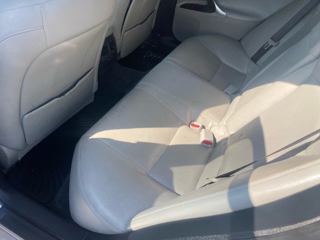 2006 Lexus IS Image 16