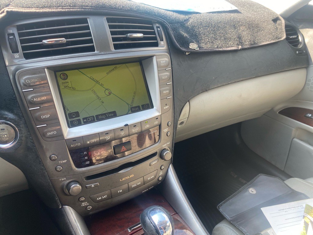 2006 Lexus IS Image 27